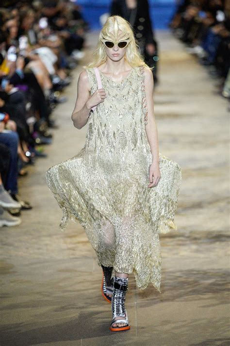 louis vuitton spring/summer 2022|Louis Vuitton runway dresses.